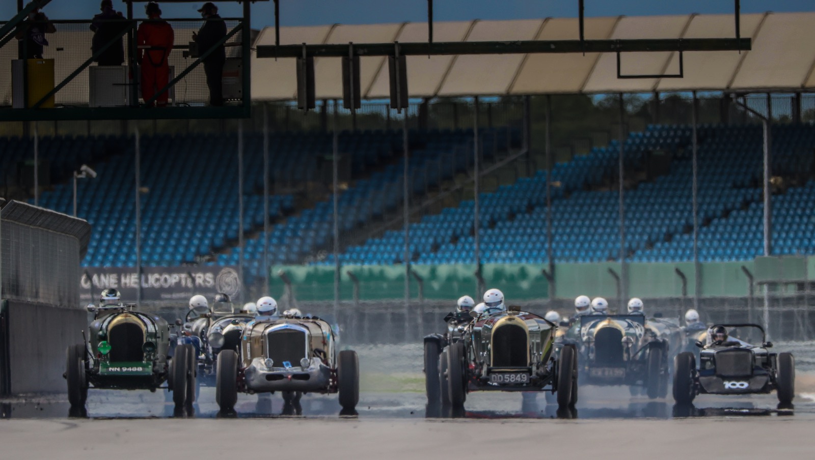 Bentley Drivers Club’s 72nd Silverstone race a big success