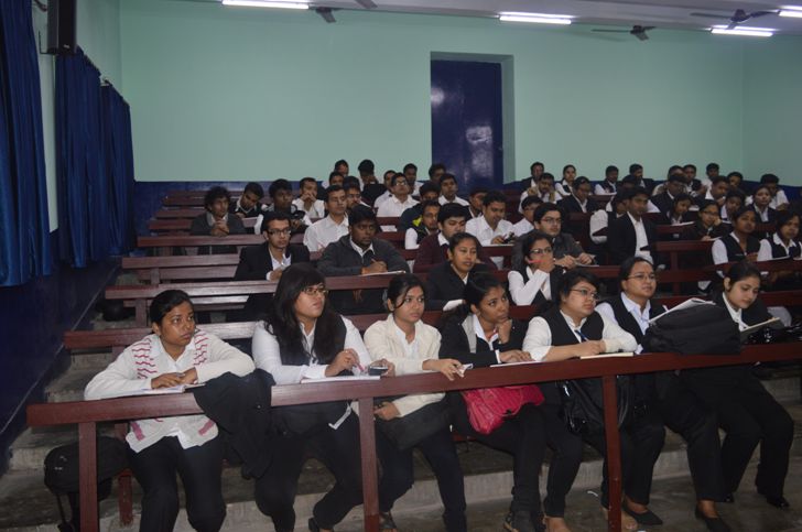 Surendra Nath Law College, Kolkata Image