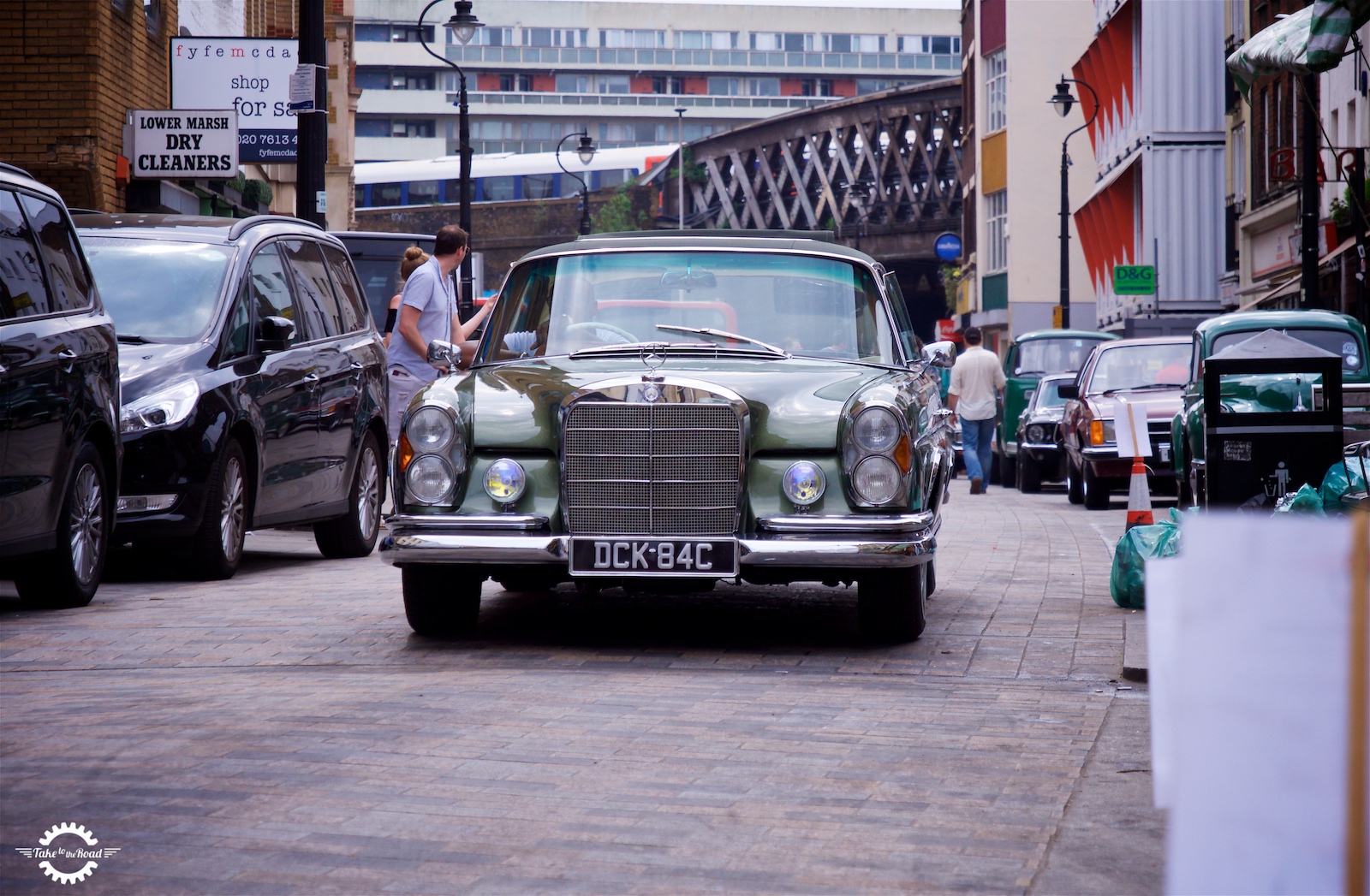 Can I display black and silver number plates on my classic car?