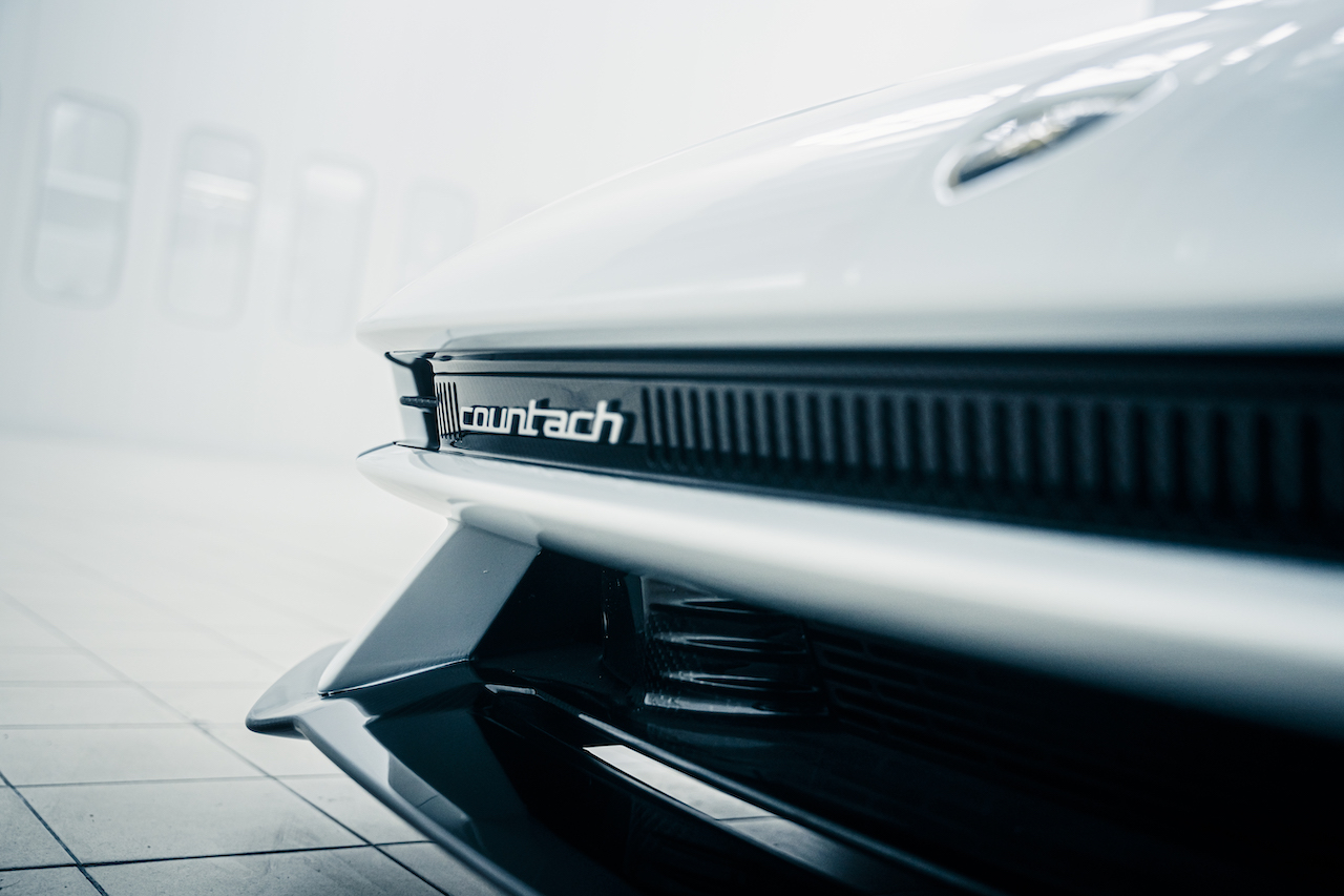 Lamborghini is bringing back the legendary Countach