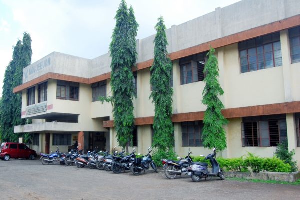 NAVJEEVAN INSTITUTE OF MANAGEMENT Image