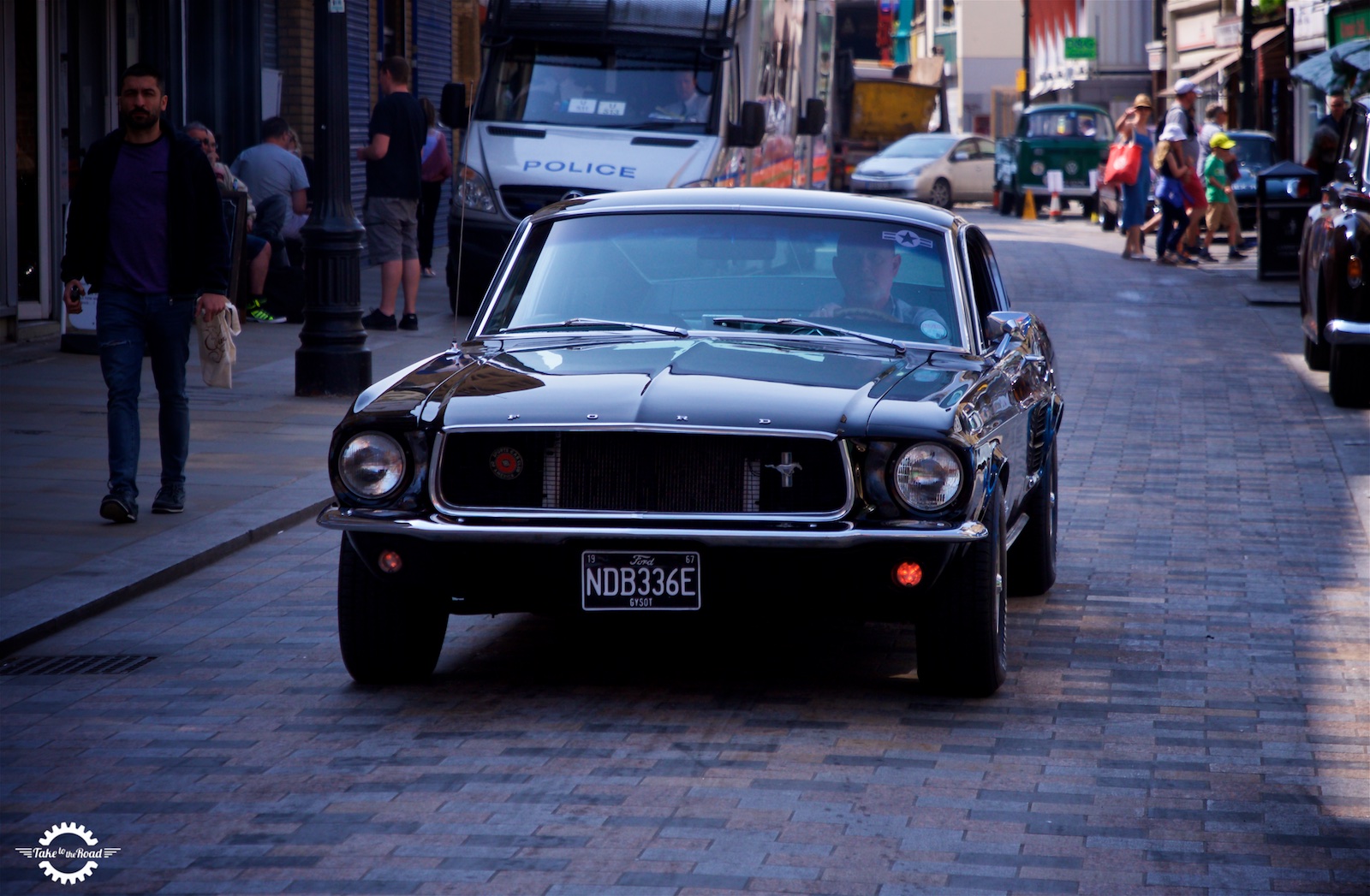 Looking for an old school muscle car? Why you should consider a 1965 Mustang