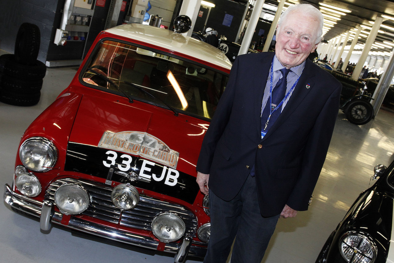 Record 60 Minis race to mark Diamond Anniversary