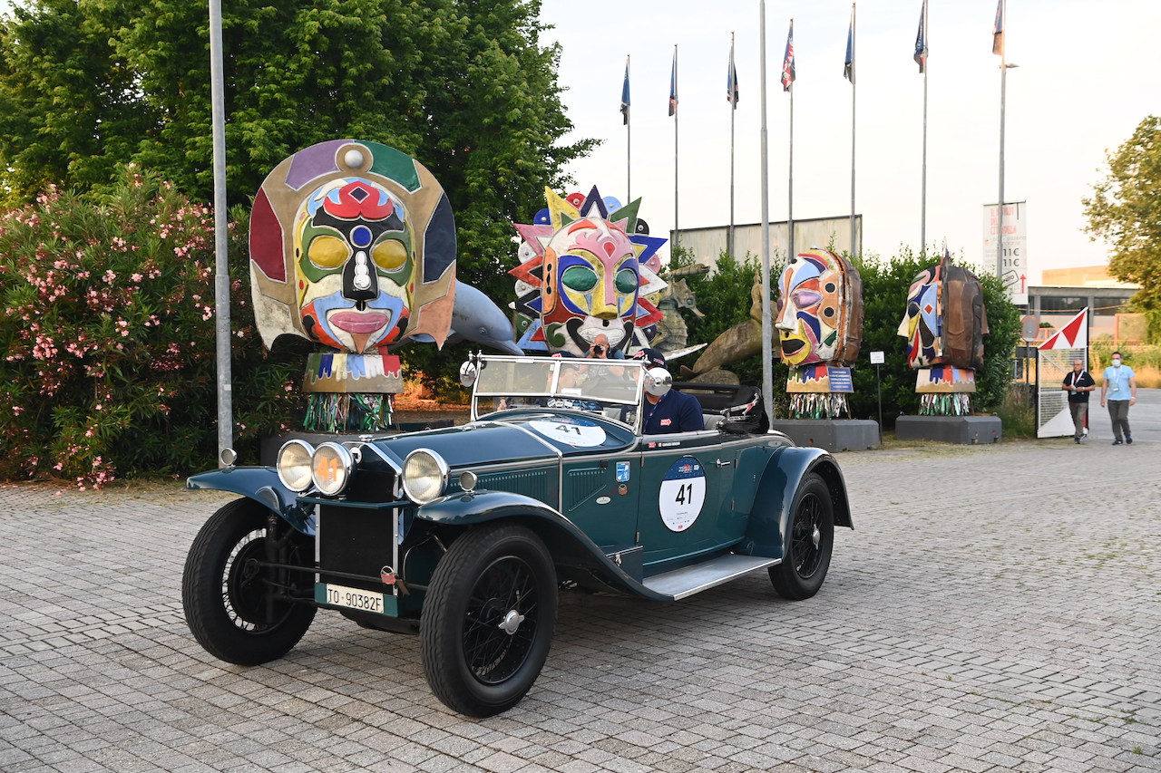 1929 Alfa Romeo 6C 1750 Super Sport wins Mille Miglia 2021