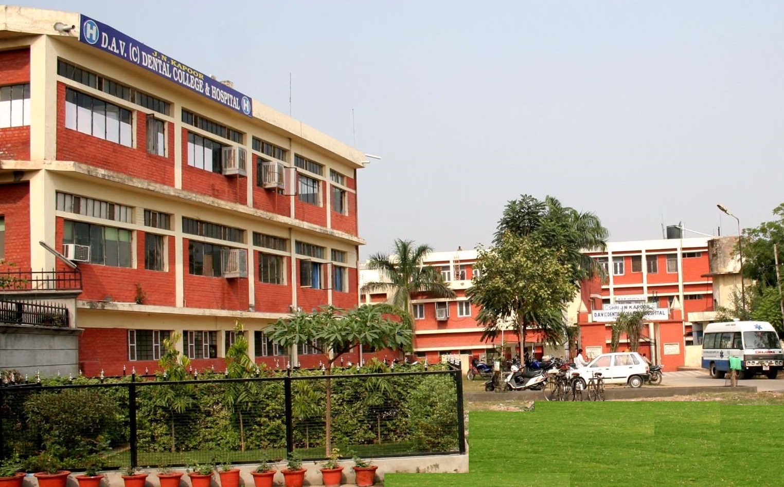 J.N. Kapoor D.A.V. Centenary Dental College, Yamunanagar Image