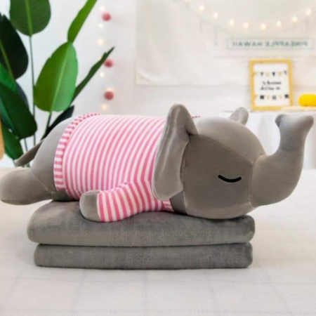 3 en 1 peluche, manta y almohada fucsia, 57cm