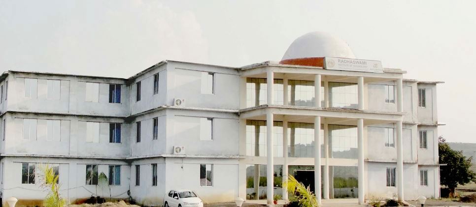 Radhaswami Institute of Technology Image