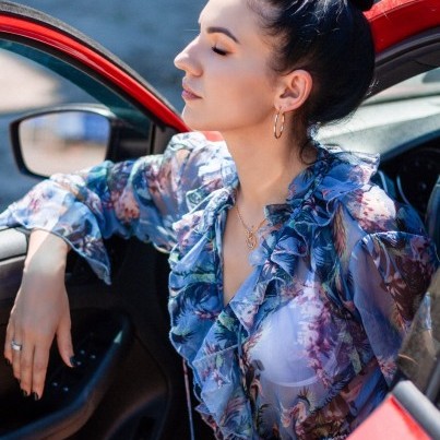 lady's photo