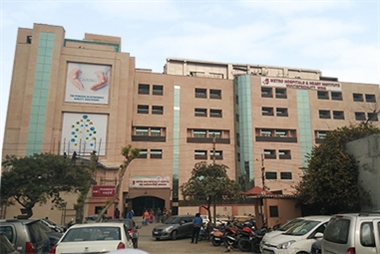 Metro Hospital and Heart Institute Image