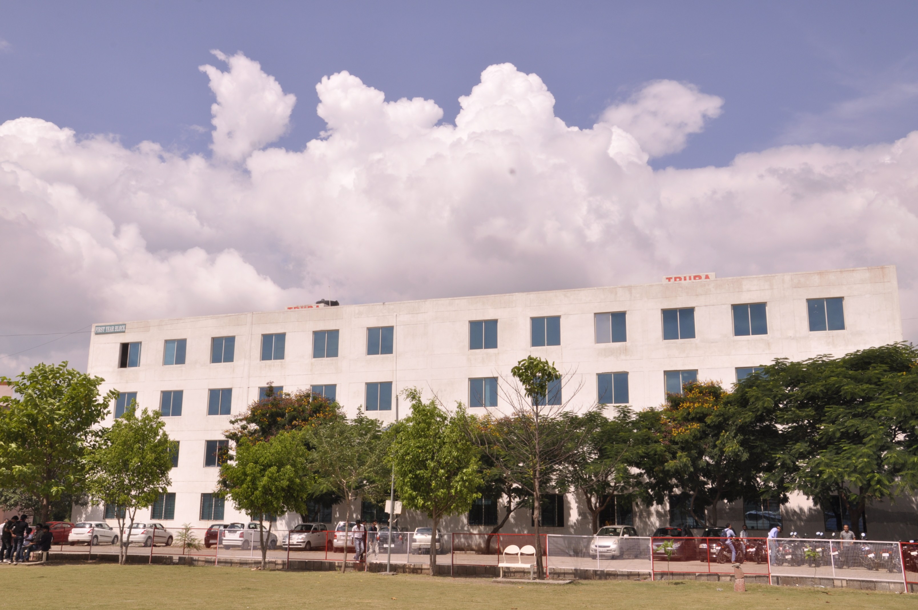 Truba Institute of Science and Commerce, Bhopal Image