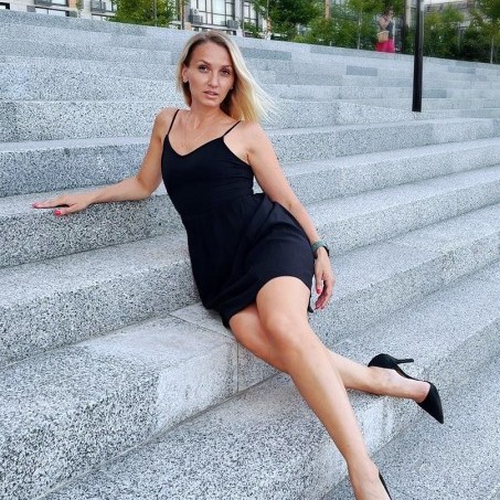 lady's photo