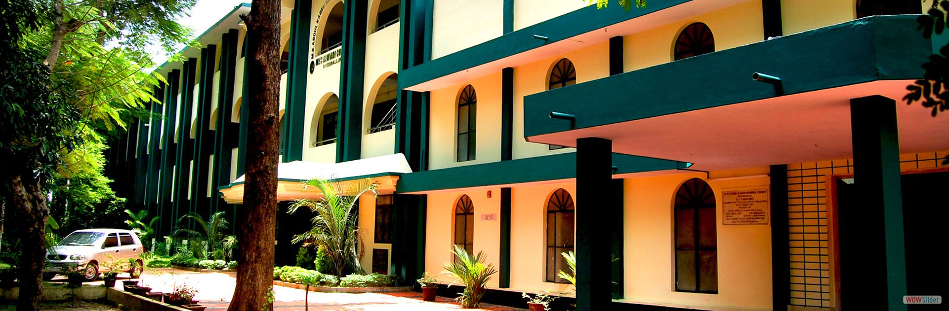 M.E.S Asmabi College, Thrissur Image