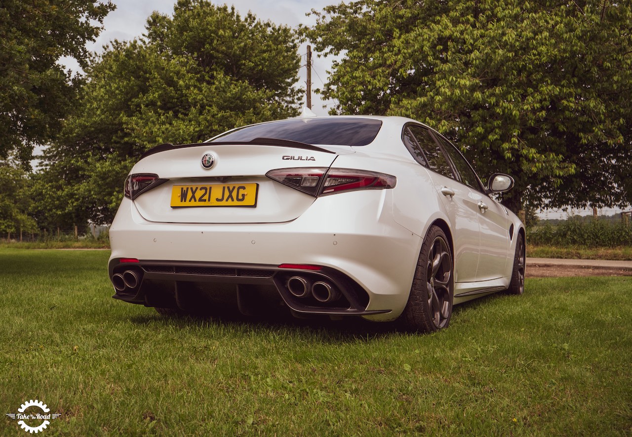 Adoration à l'autel de l'Alfa Romeo Giulia Quadrifoglio