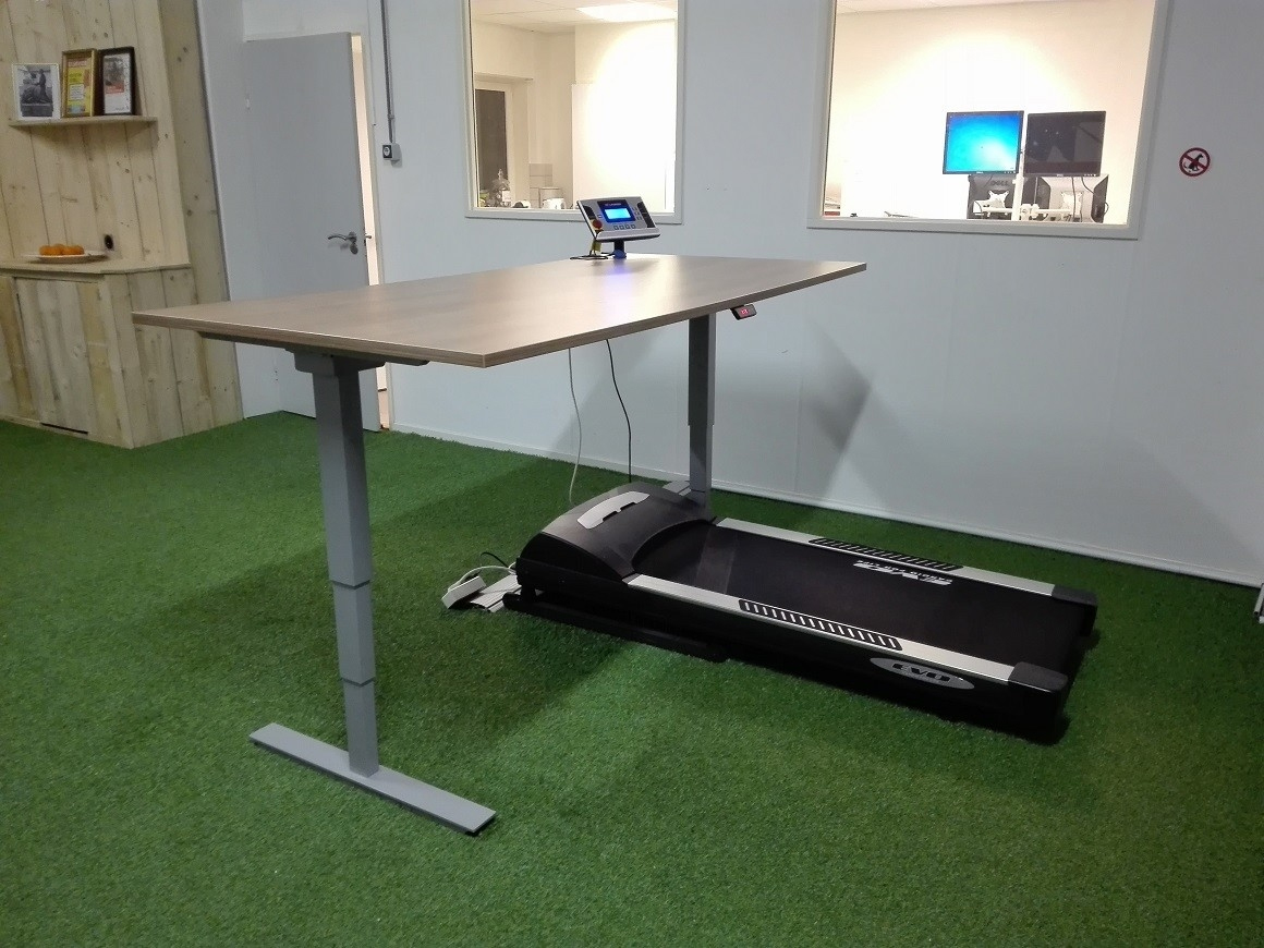 Loopband met Elektrisch Zit-Sta Bureau - Walkdesk XL