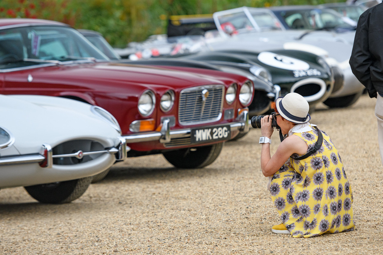 DVLA & Classic Car Groups join forces to solve registration problems