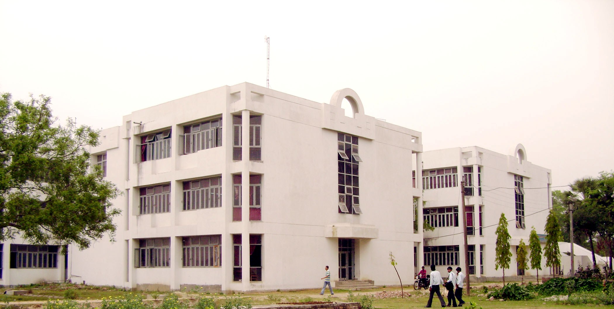 Dumkal Institute Of Engineering And Technology Image