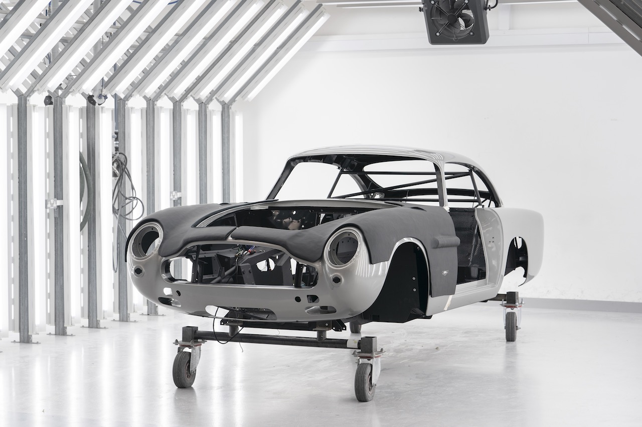 Aston Martin resumes production of DB5 James Bond cars