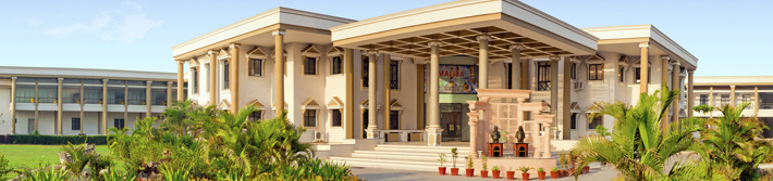 Maliba Pharmacy College, Surat Image