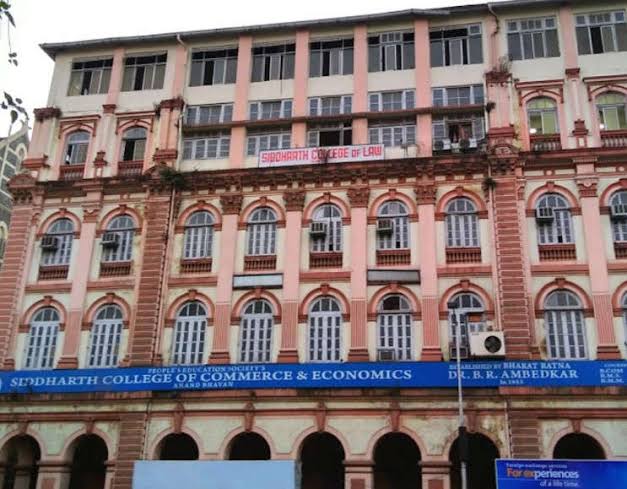 Siddharth College of Commerce and Economics, Mumbai Image