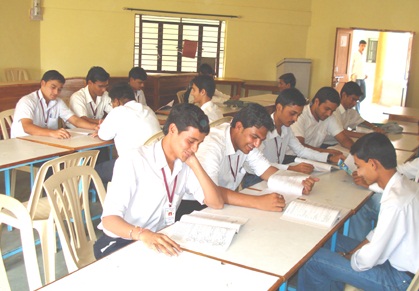 Smt.Sharchchandrika Suresh Patil Institute of Technology (Polytechnic)