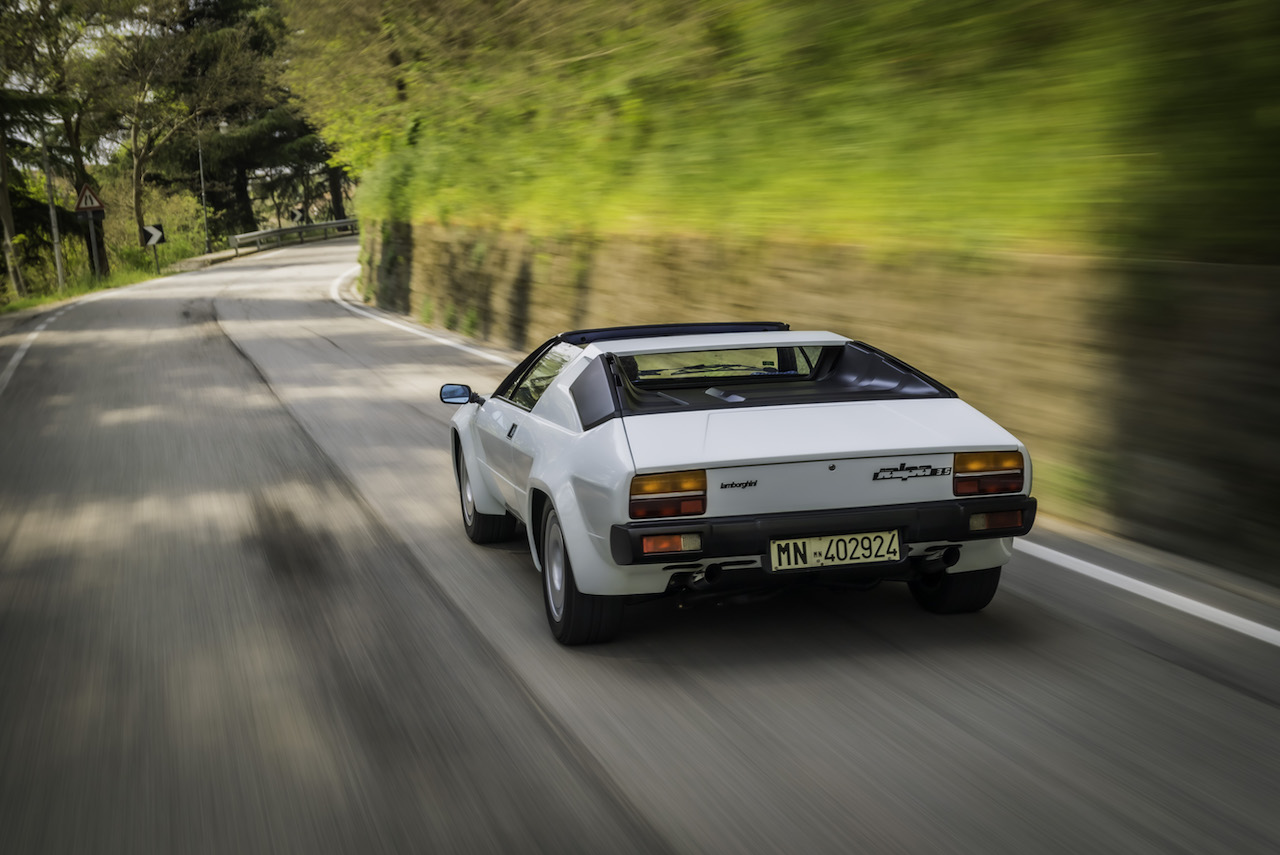 Lamborghini célèbre les 40 ans de la Jalpa V8