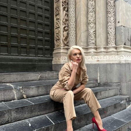 lady's photo