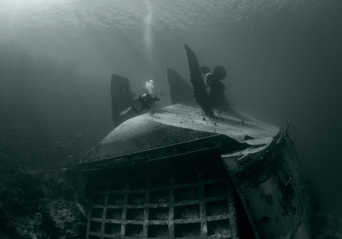 Красное море. Египет. лежит, Тистельгорм, транспорта, проливе, Губал, военного, английского, сверху , винта, общем, подходах, Суцкому, Сафарийный, стоянке, Искренне, острова, бомбардировщиком, каналу, утоплен, немецким