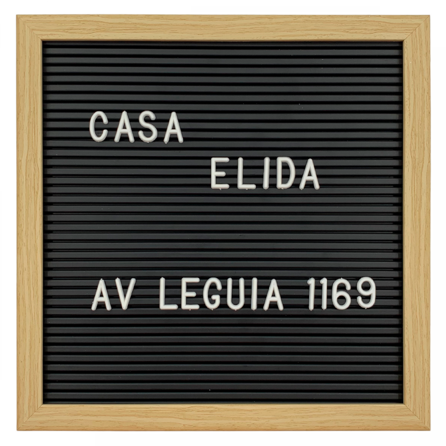 Tablero con letras intercambiables beige, 25.5x25.5cm