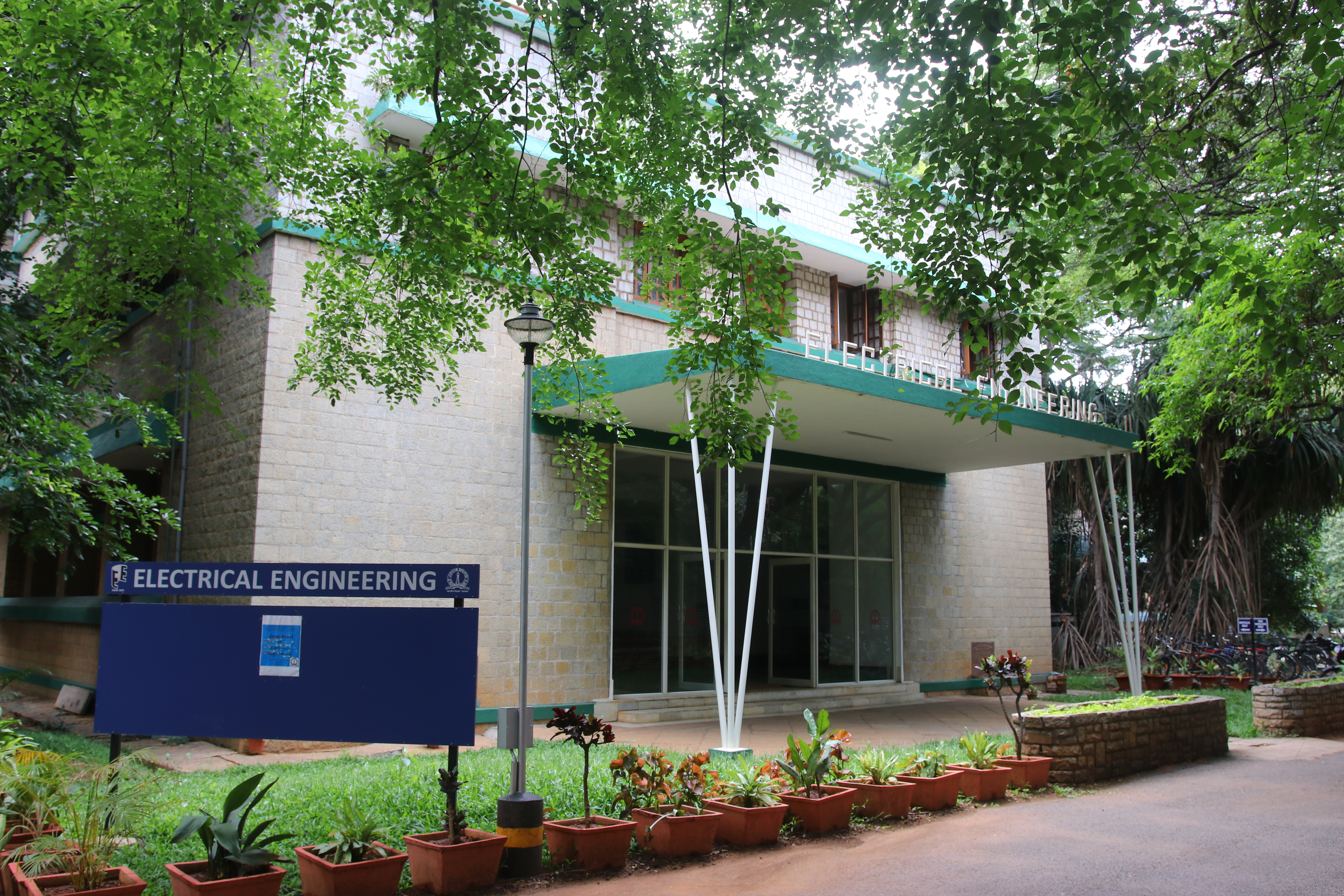 IISc, Department of Electrical Engineering, Bengaluru Image