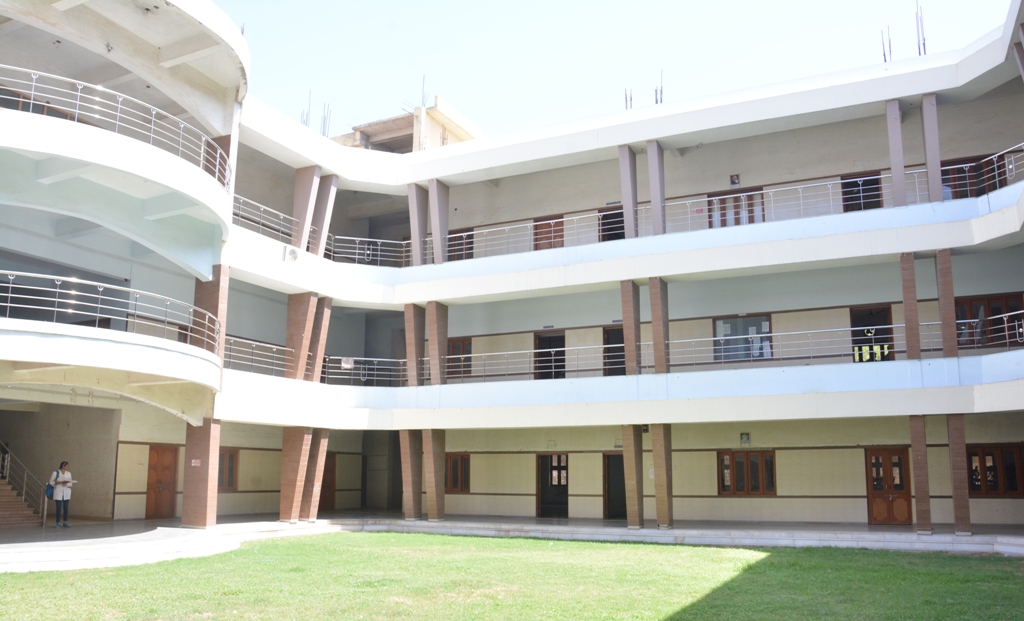 SHREE SWAMINARAYAN SANSKAR PHARMACY COLLEGE, Gandhinagar Image