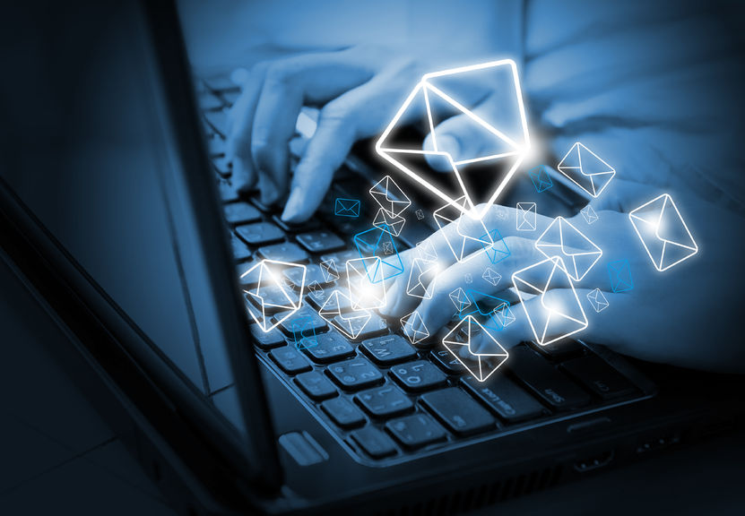 etika penulisan email