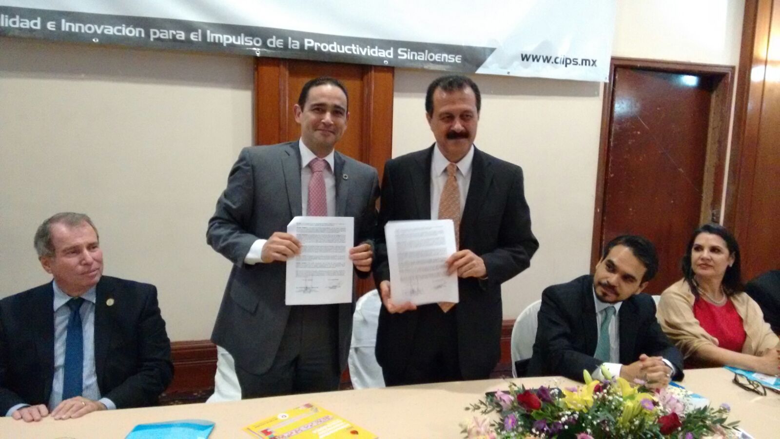 Firma de Convenio con CANACINTRA con el Colegio de Ingenieros Industriales-CIIPS.