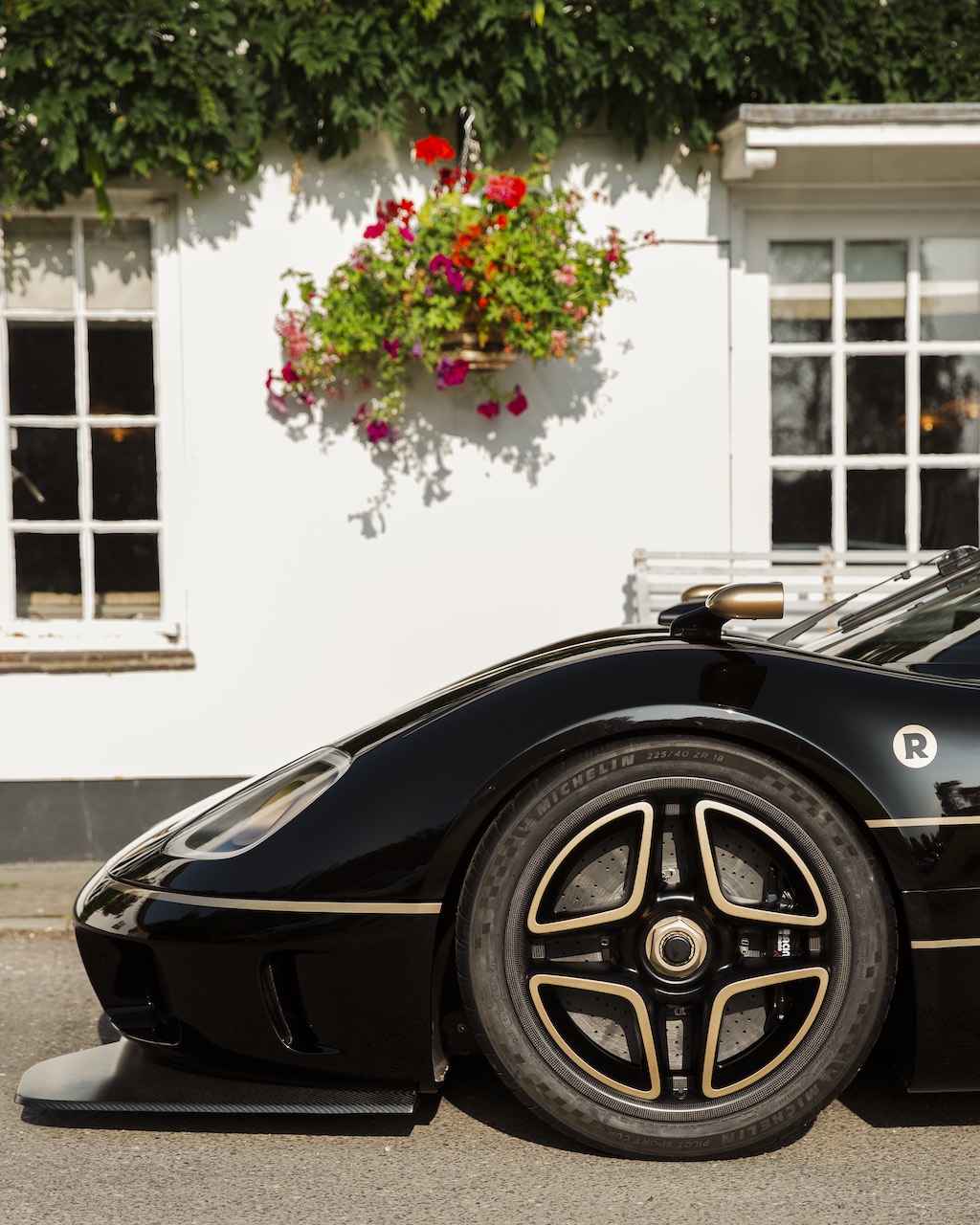 Radford's John Player Special Lotus Type 62-2 debuts at the Goodwood Revival