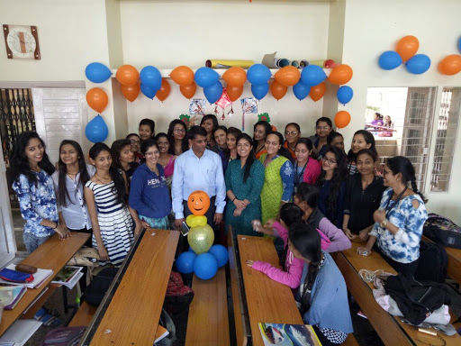 Smt. Tanuben and Dr. Manubhai Trivedi College of Information Science, Surat Image