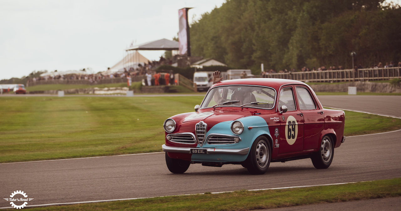 Le sport automobile historique fait un retour glorieux au Goodwood Revival 2021