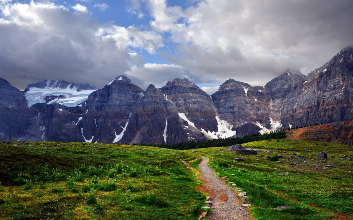 mountain-trails