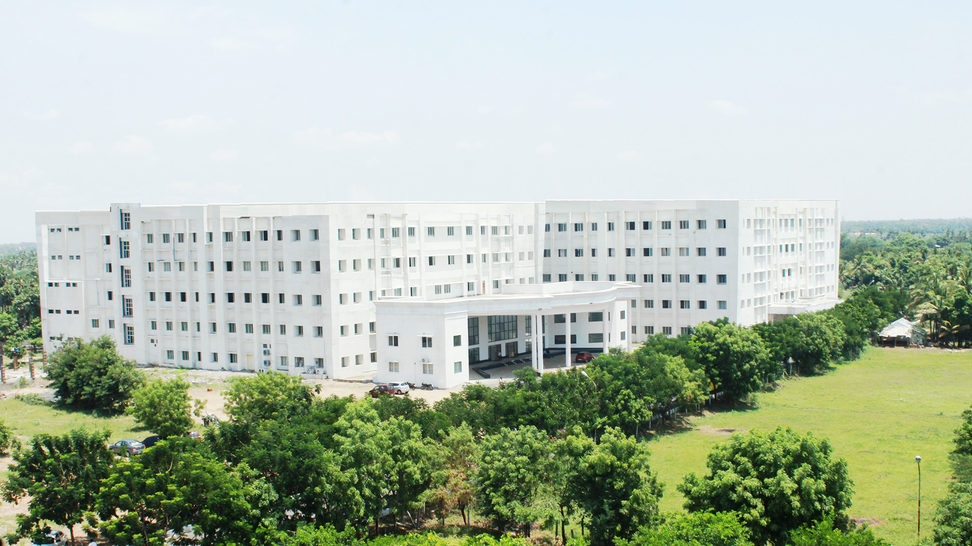 SRM TRP Engineering College, Tiruchirappalli Image