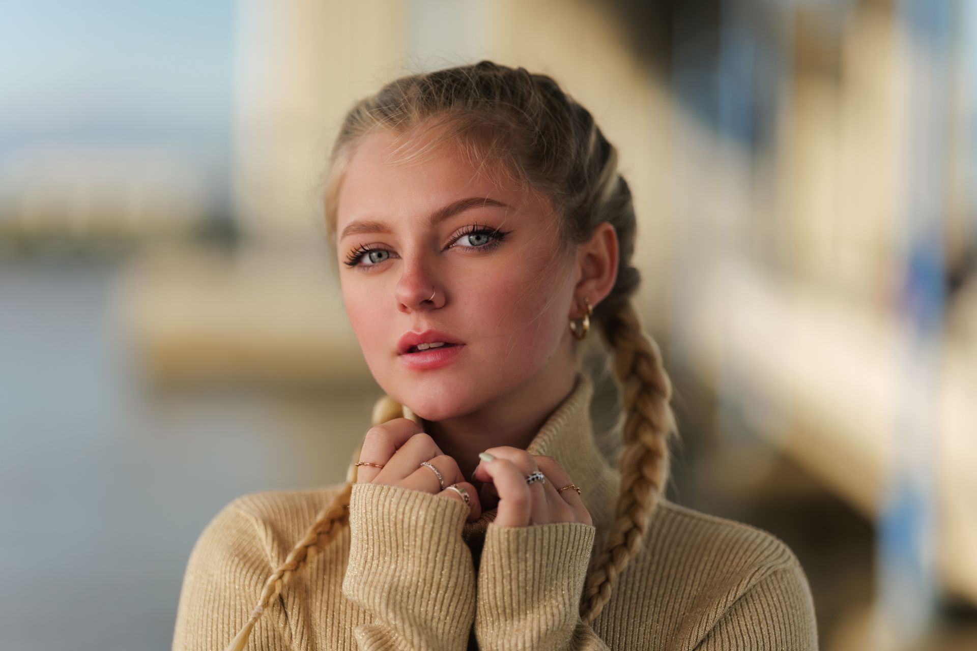girls with pigtails