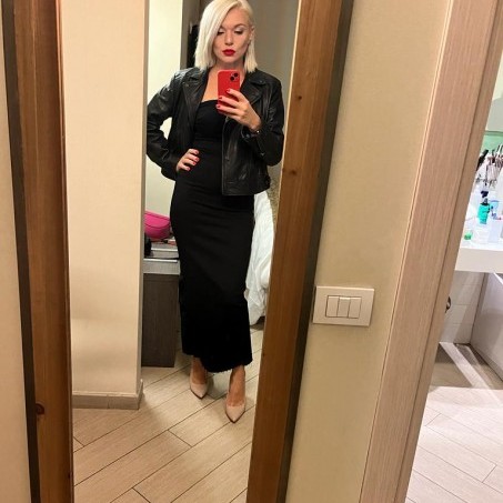 lady's photo