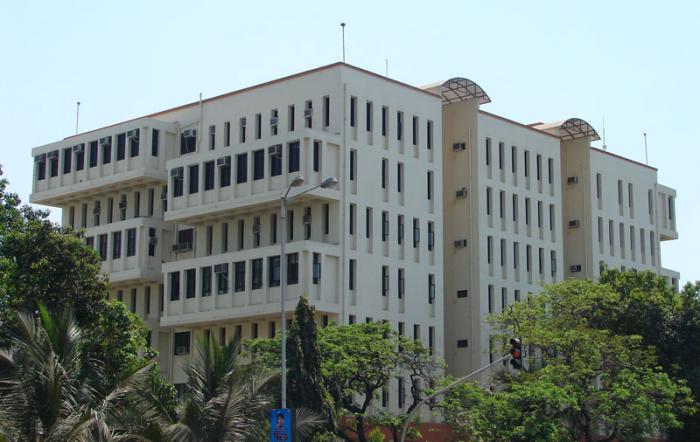 Lala Lajpatrai College of Commerce and Economics, Mumbai Image