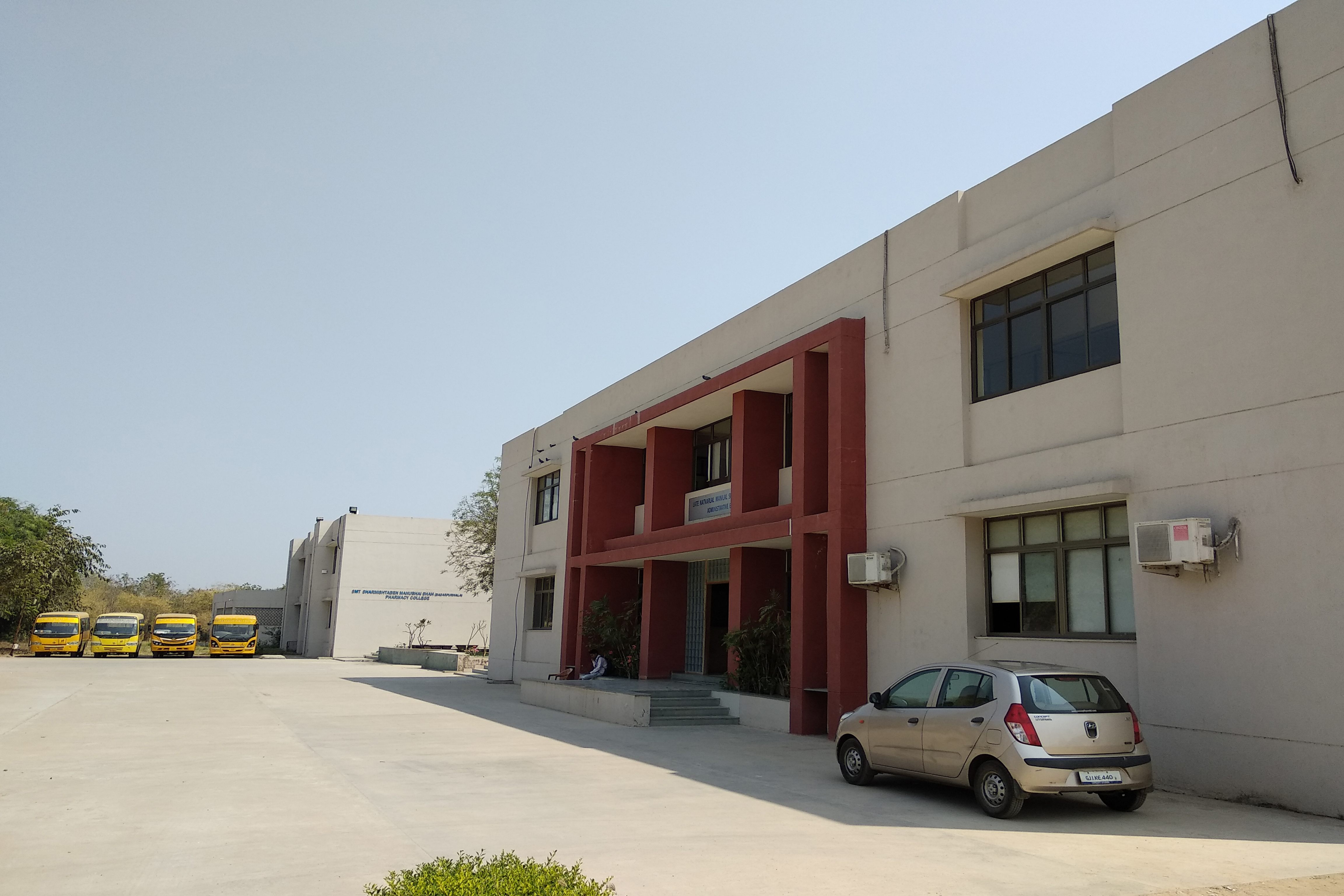 Smt. S.M. Shah Pharmacy College Image