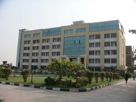 COMPUTER APPLICATION CENTRE, HERITAGE INSTITUTE OF TECHNOLOGY Image