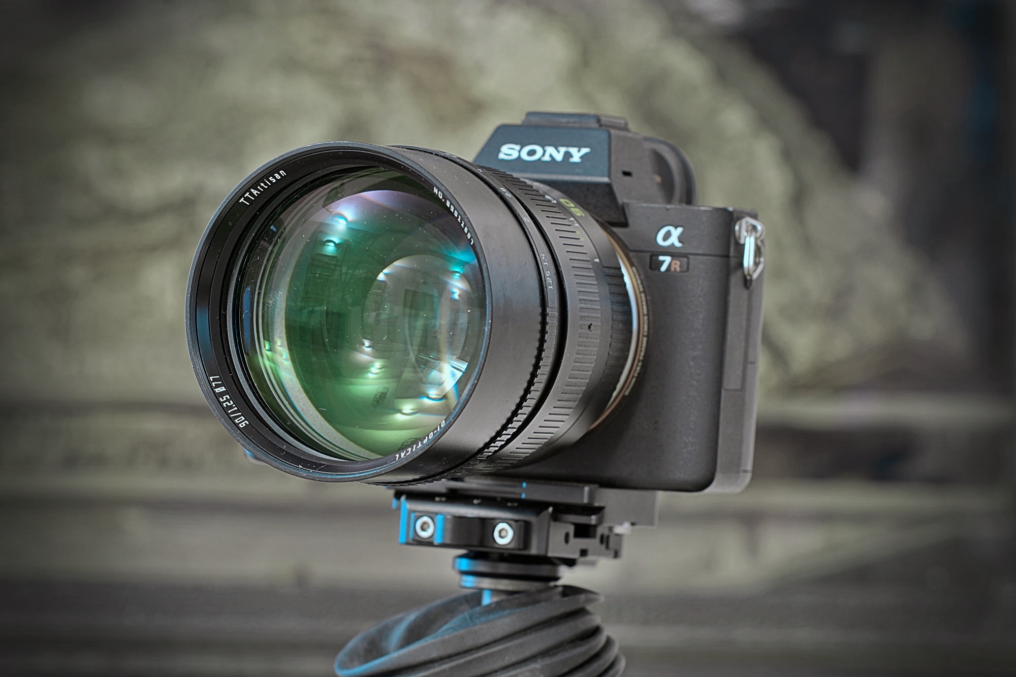 TTArtisan 90mm F1.25 Sony A7R III Fireplace New