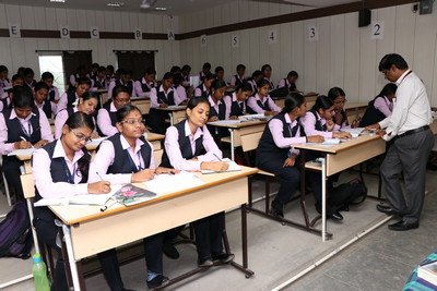 R L INSTITUTE OF MANAGEMENT STUDIES, Madurai Image