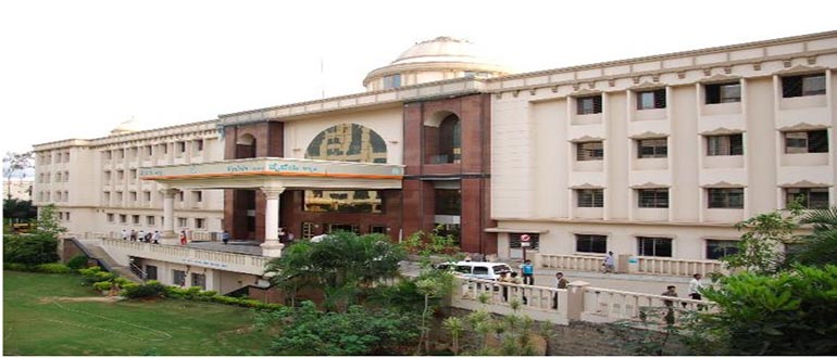 Vydehi Institute of Dental Sciences and Research, Bengaluru Image