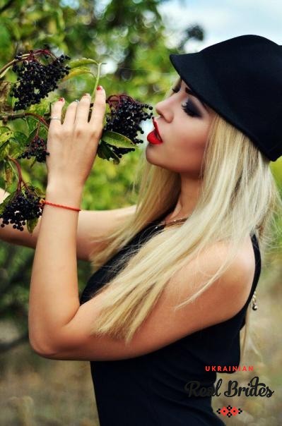 Photo gallery №4 Ukrainian lady Ekaterina