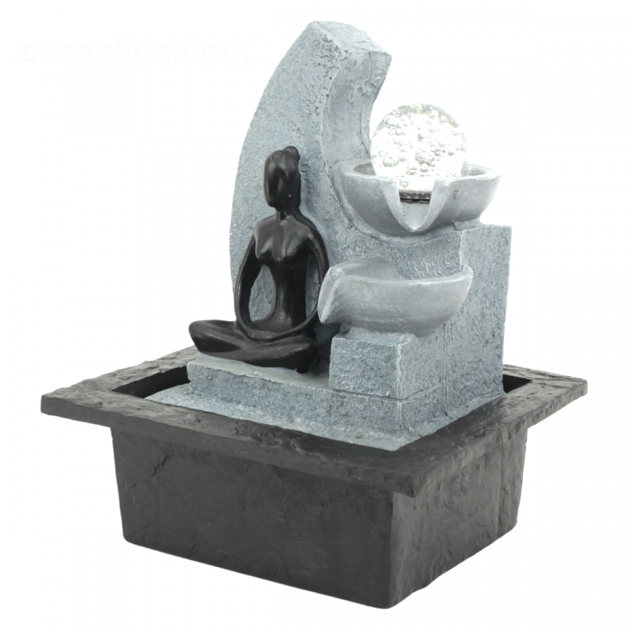 Fuente de agua 26x21.5x19cm, resina