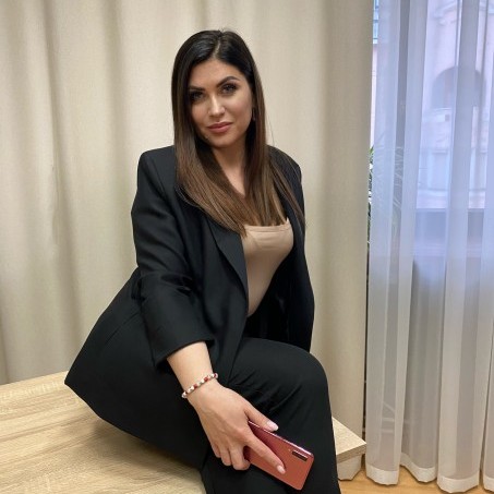 lady's photo