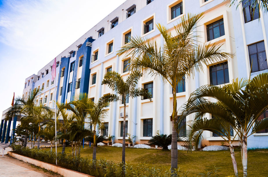 Malla Reddy Institute of Engineering and Technology Image