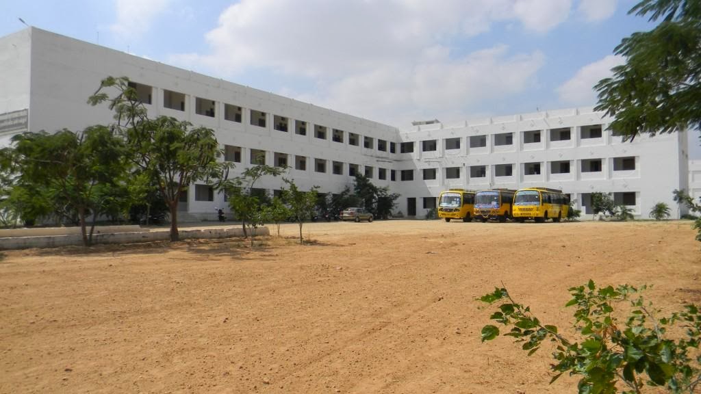 Sri Balamurugan Polytechnic College Image